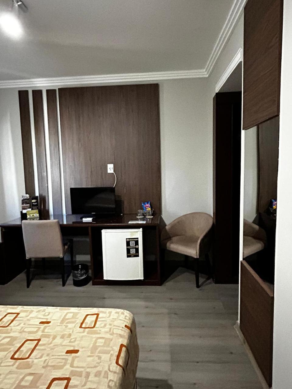 Class Hotel Guaxupé Buitenkant foto