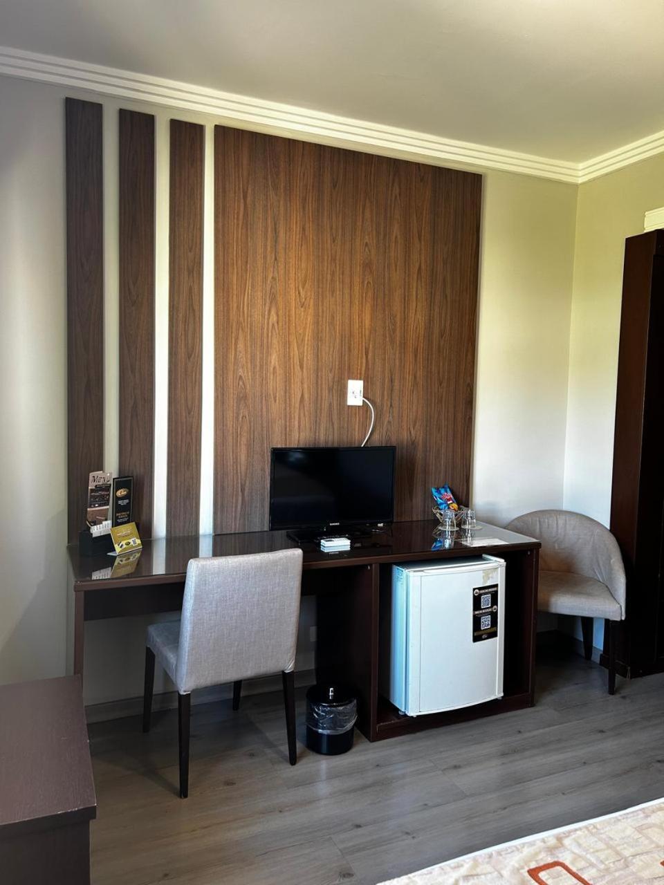 Class Hotel Guaxupé Buitenkant foto